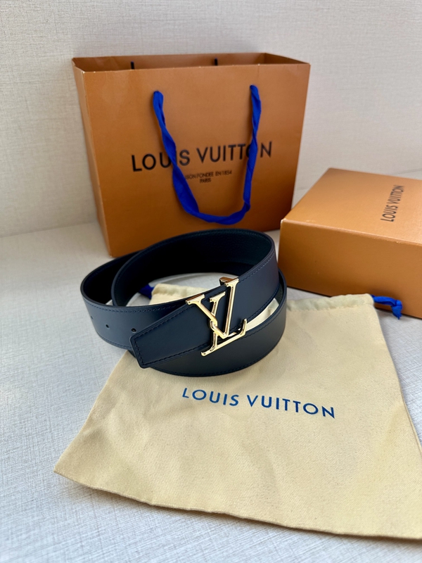 激安ルイヴィトンベルト着用イメージ